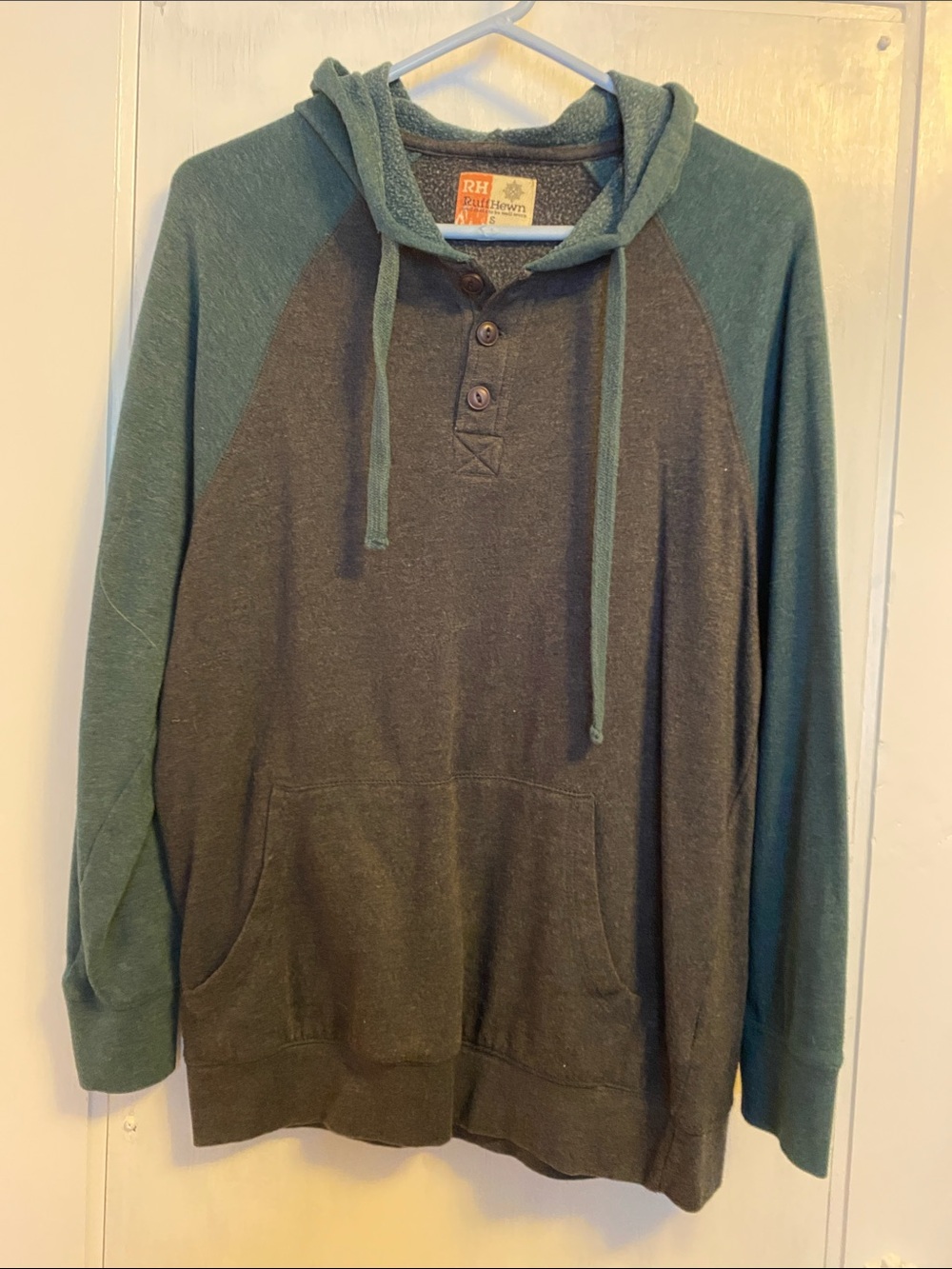 Ruff Hewn Two-Tone Hooded Henley Sweatshirt in Teal & Charcoal